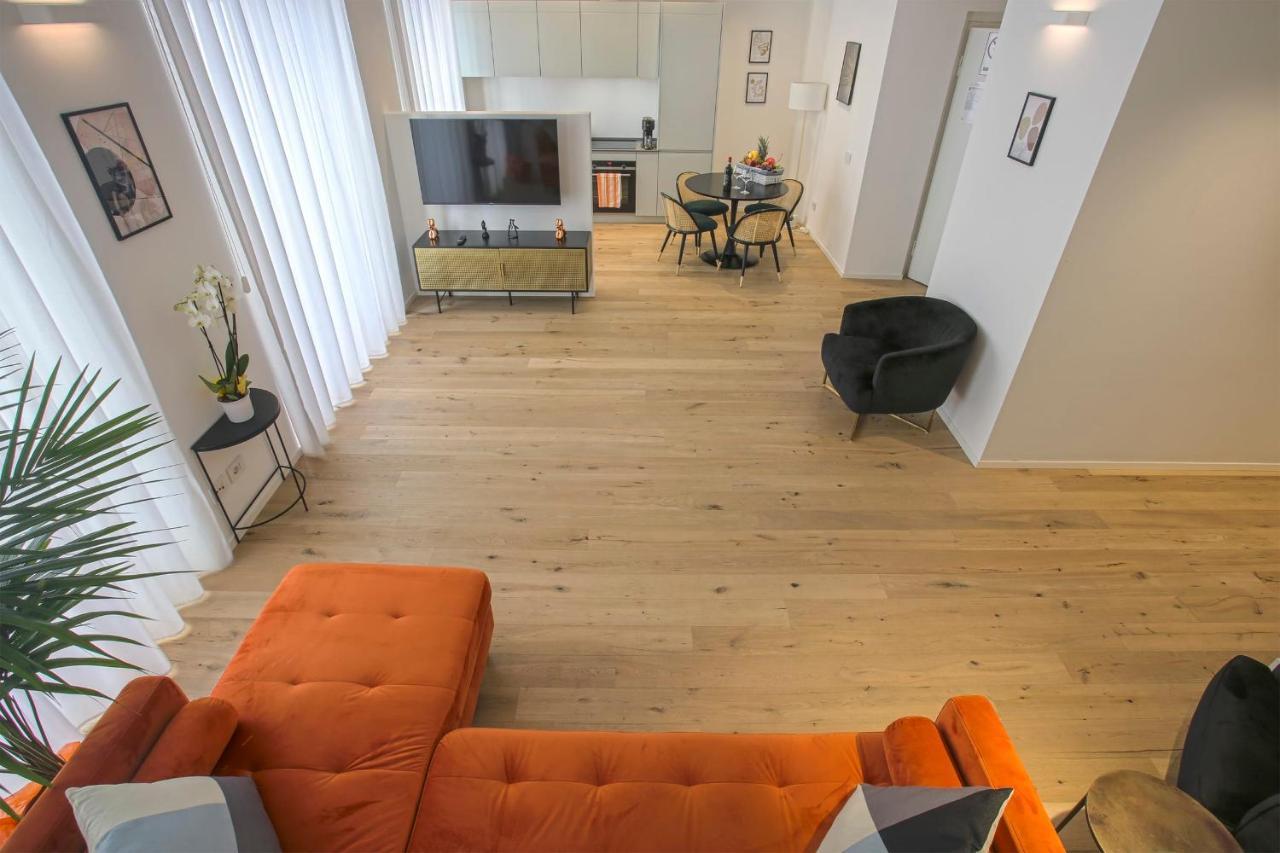 Milan Luxury Suite-Hosted By Sweetstay Exterior photo