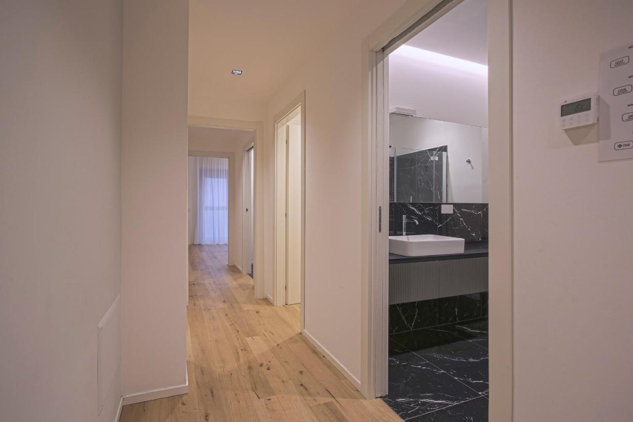 Milan Luxury Suite-Hosted By Sweetstay Exterior photo